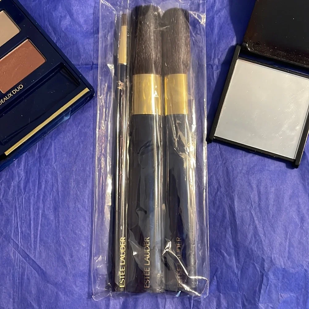 New Estée Lauder eyeshadow, blush, brushes and more Makeup